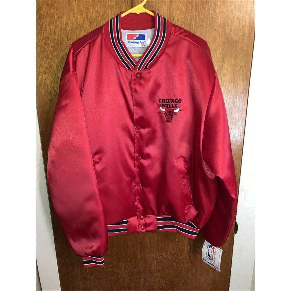 Vtg 90s Chicago Bulls Red Satin Jacket Swingster USA Made NWT Deadstock Men’s XL